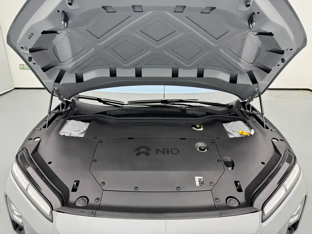 NIO ET5 — миниатюра 4