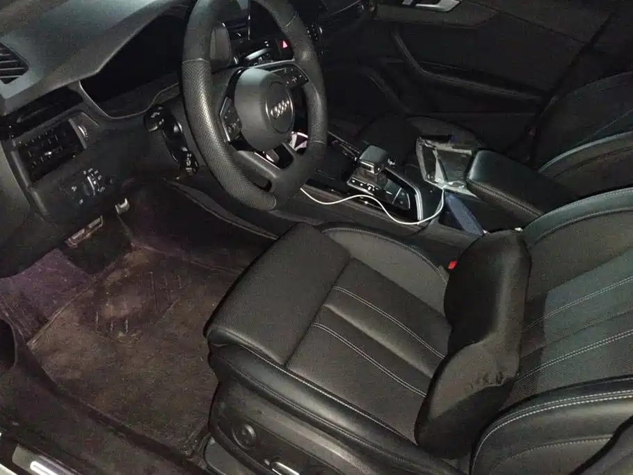 Audi A4L — миниатюра 9
