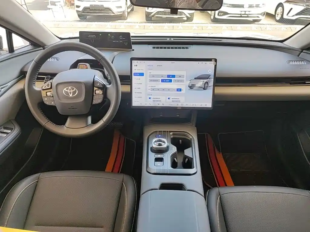 Toyota bZ5 — миниатюра 10