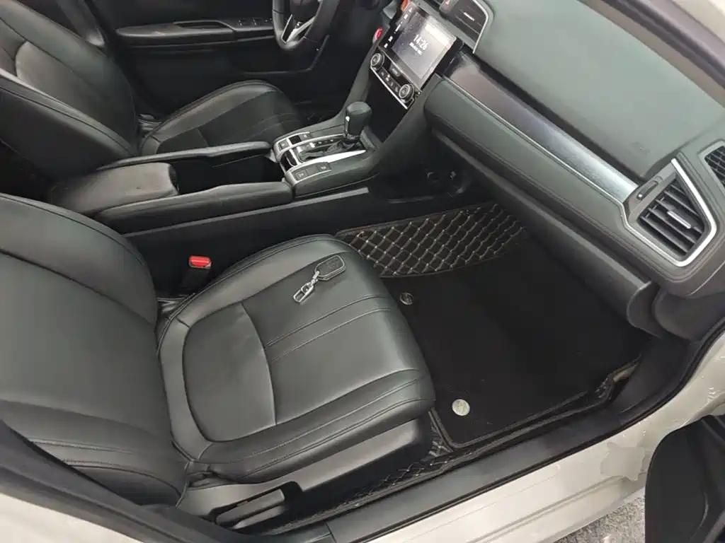 Honda Civic — миниатюра 25