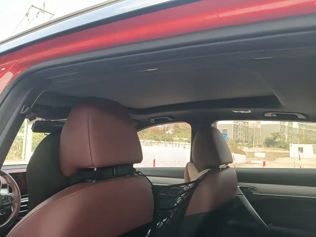 Geely Binyue — миниатюра 18
