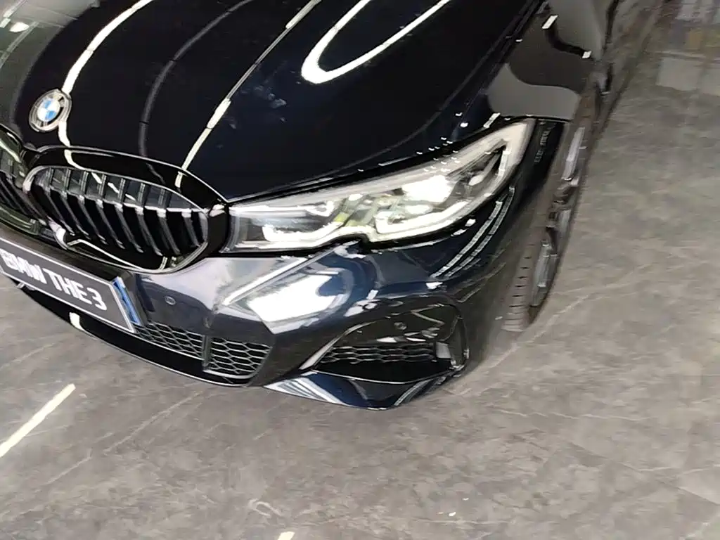 BMW 3 Series — миниатюра 24