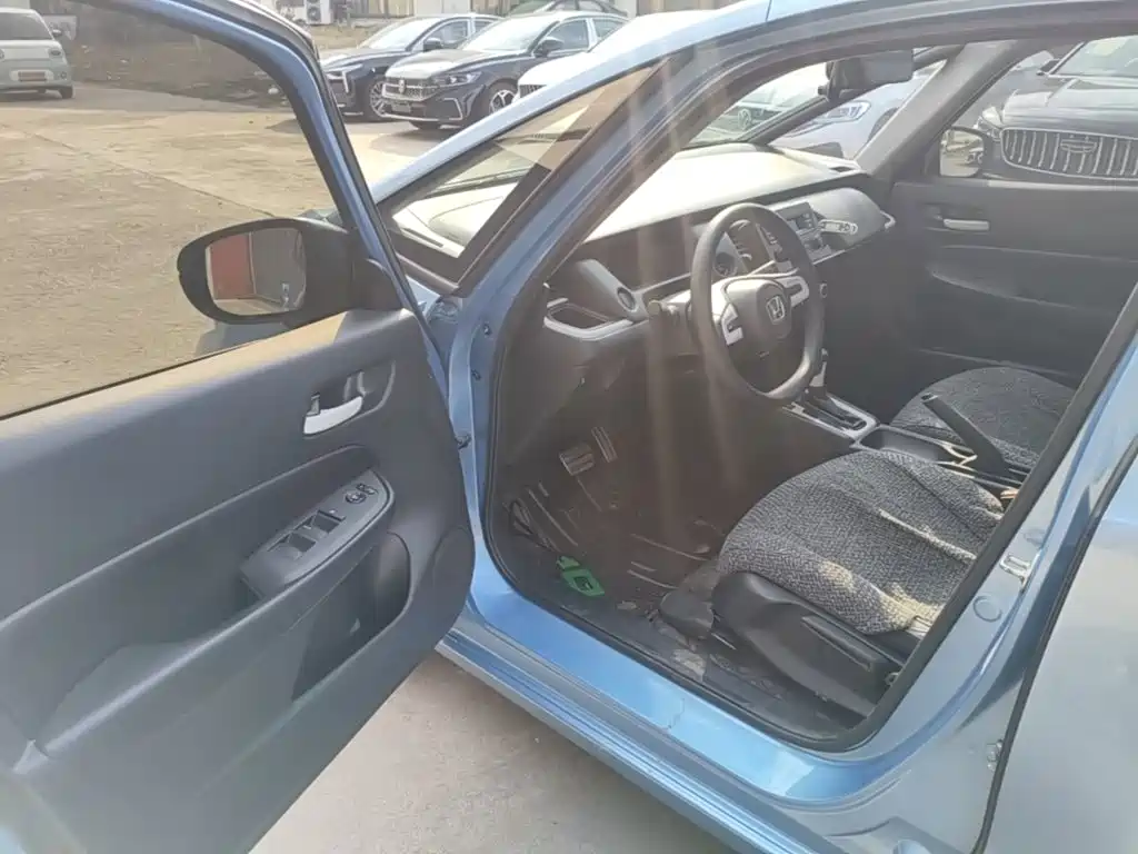 Honda Fit — миниатюра 16
