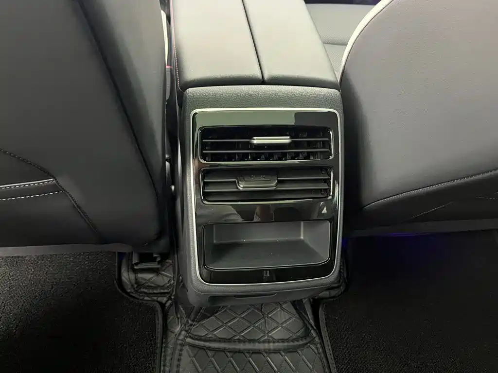 Volkswagen ID.7 VIZZION — миниатюра 8
