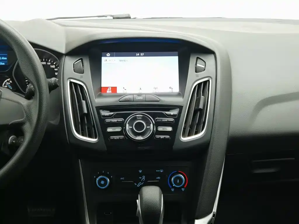Ford Focus — миниатюра 12