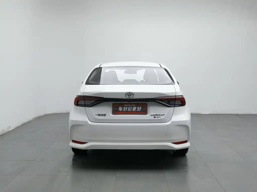 Toyota Corolla — миниатюра 4