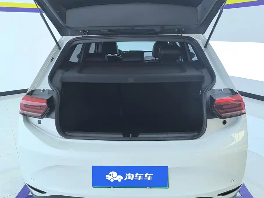 Volkswagen ID.3 — миниатюра 4