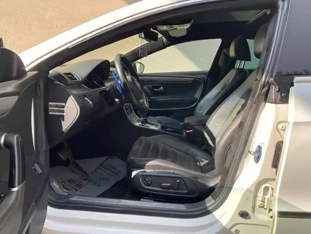 Volkswagen CC — миниатюра 3