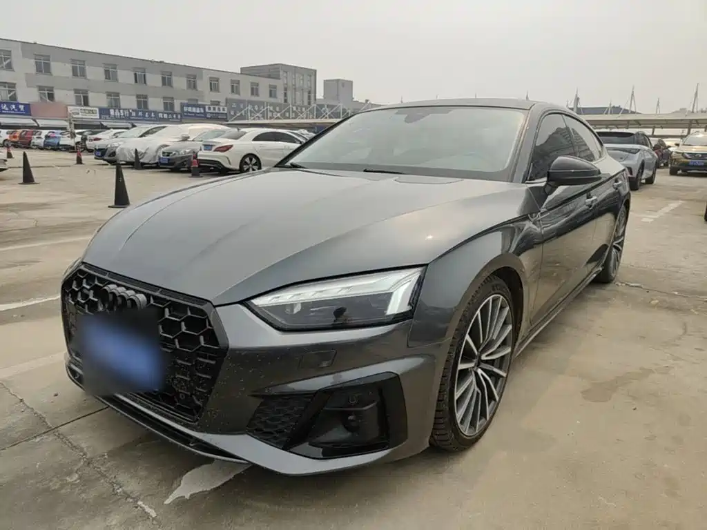 Audi A5 (Import)