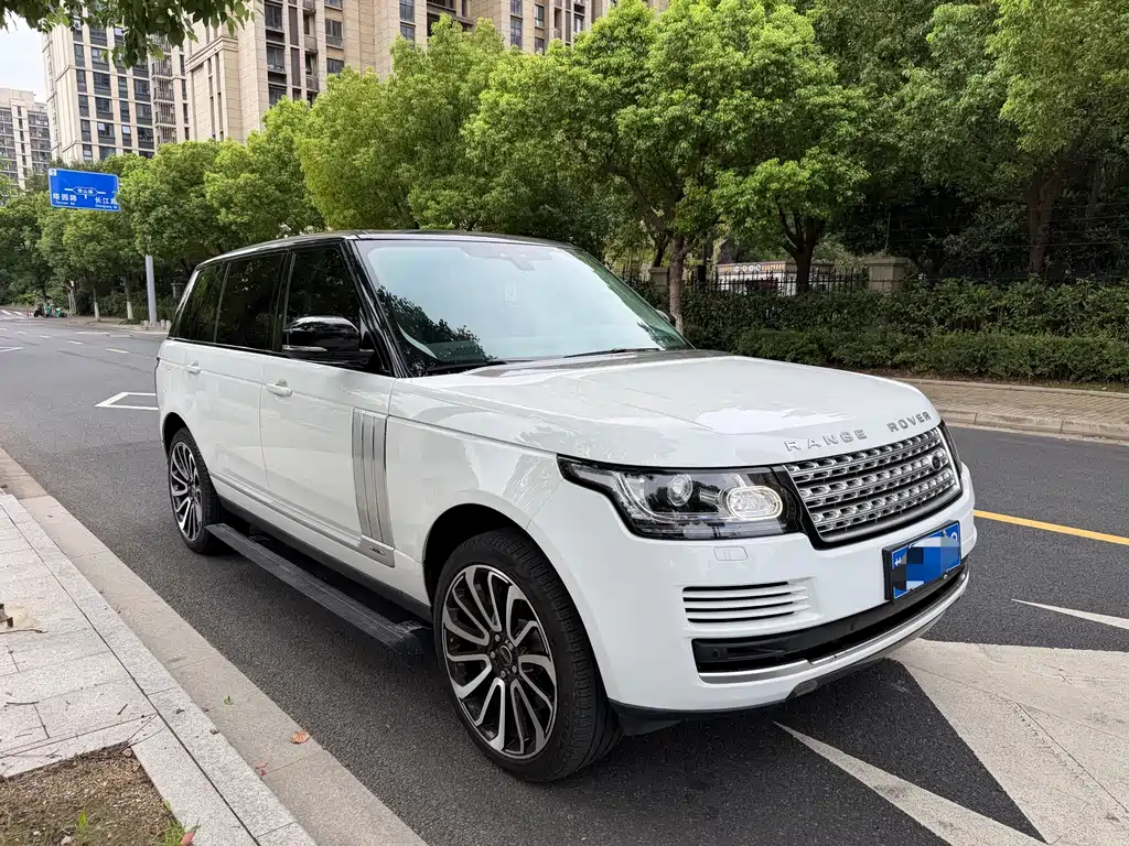 Land Rover Range Rover — миниатюра 3