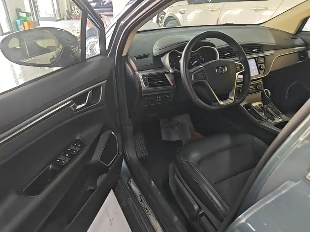 Geely Emgrand GS — миниатюра 16