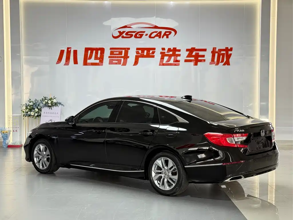 Honda Accord 2018 260TURBO Luxury V