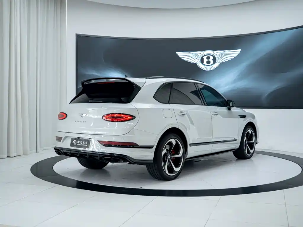 Bentley Bentayga — миниатюра 4