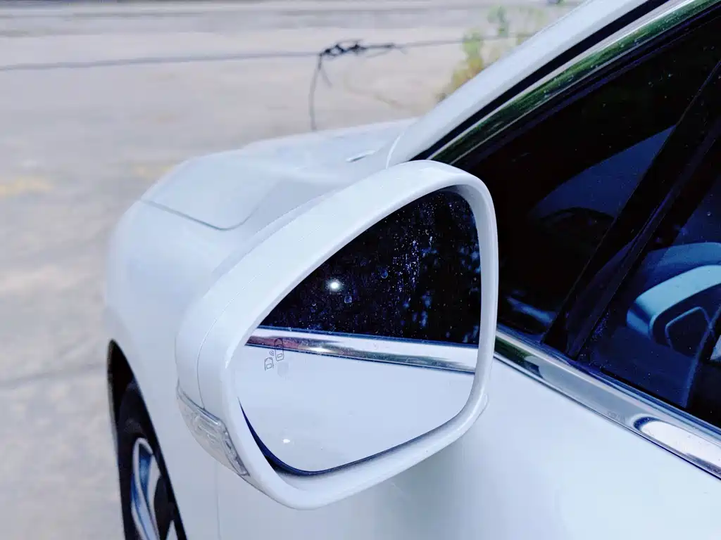 Citroen C6 — миниатюра 10