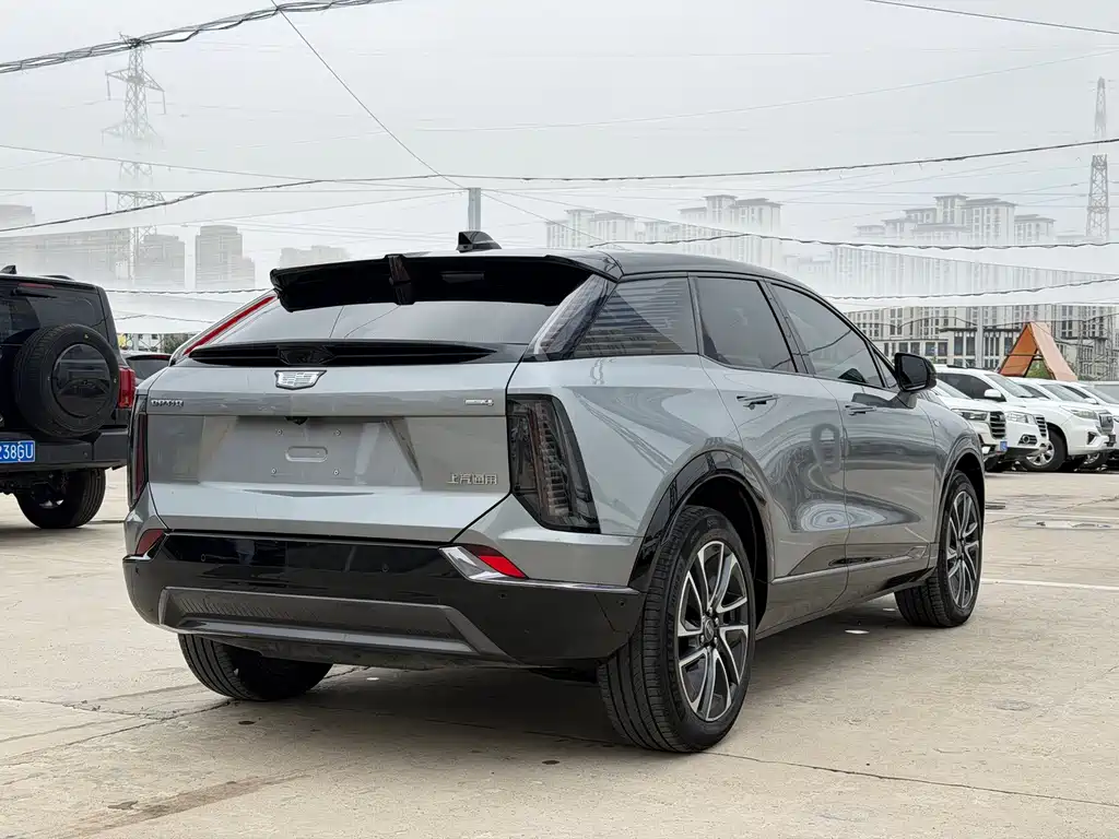 Cadillac IQ — миниатюра 4