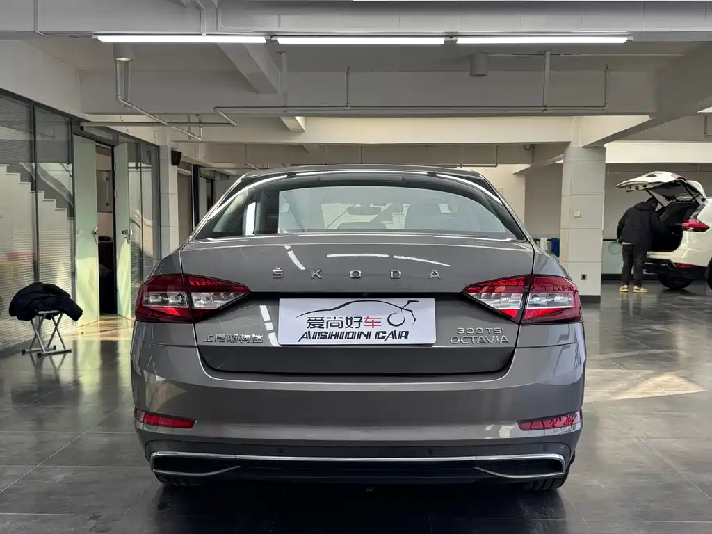SKODA OCTAVIA