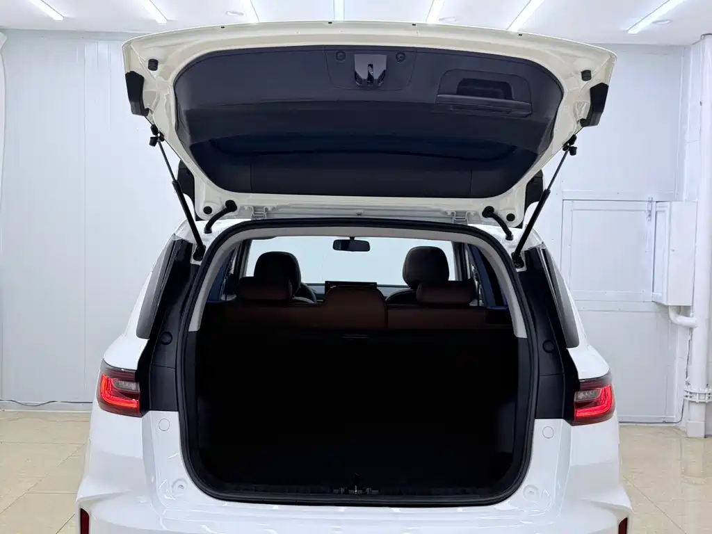 Geely Vision X6 — миниатюра 20