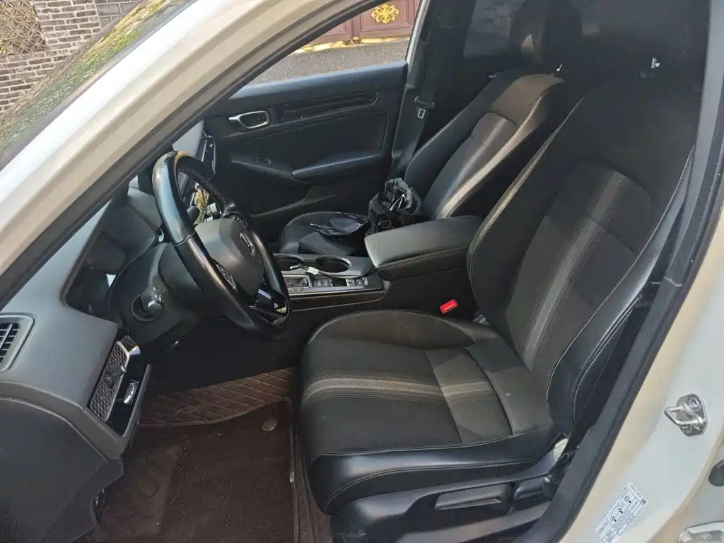 Honda Civic — миниатюра 16