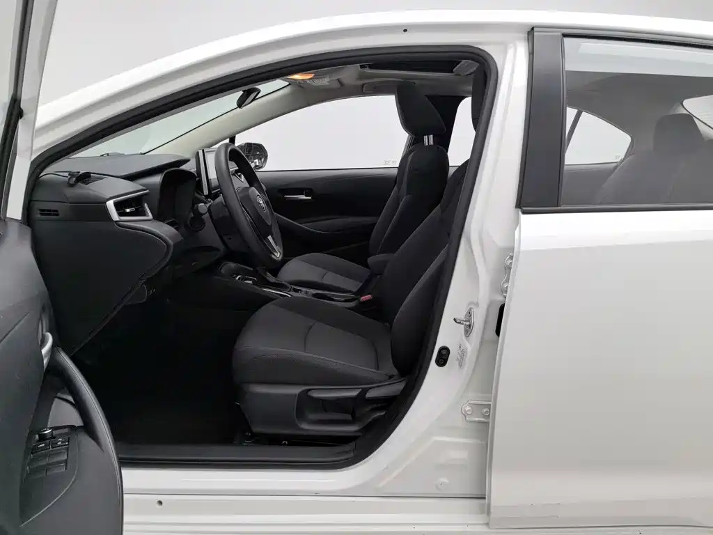 Toyota Corolla — миниатюра 10