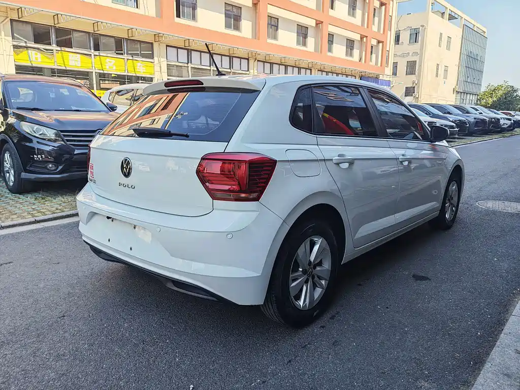 Volkswagen Polo — миниатюра 16