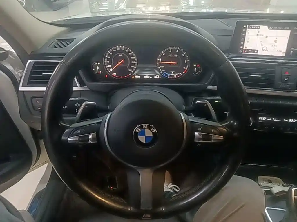 BMW 3 Series — миниатюра 11