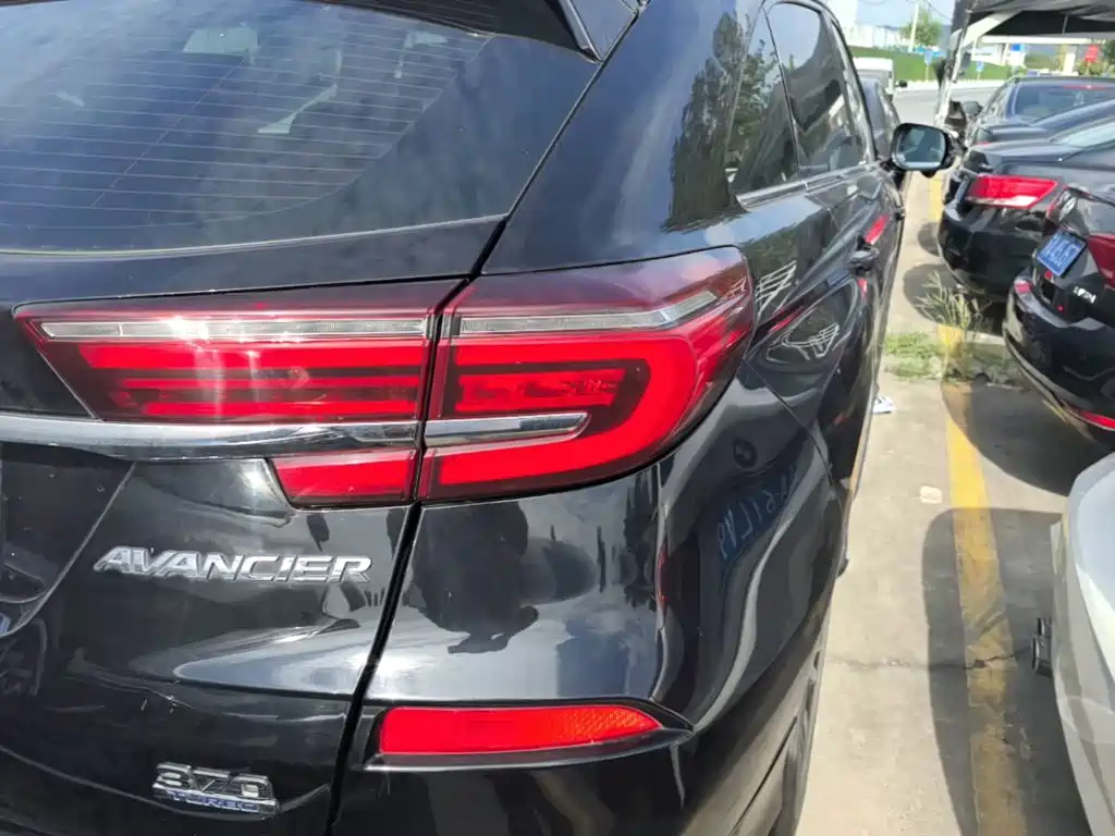 Honda Avancier — миниатюра 8