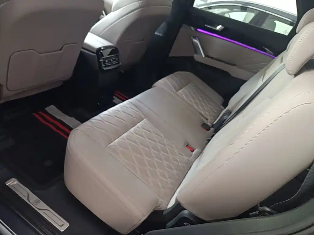 BYD Tang New Energy — миниатюра 17
