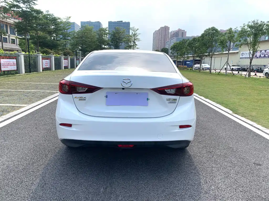 Mazda 3 Axela — миниатюра 5