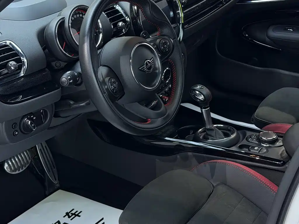 MINI Mini JCW Clubman — миниатюра 10