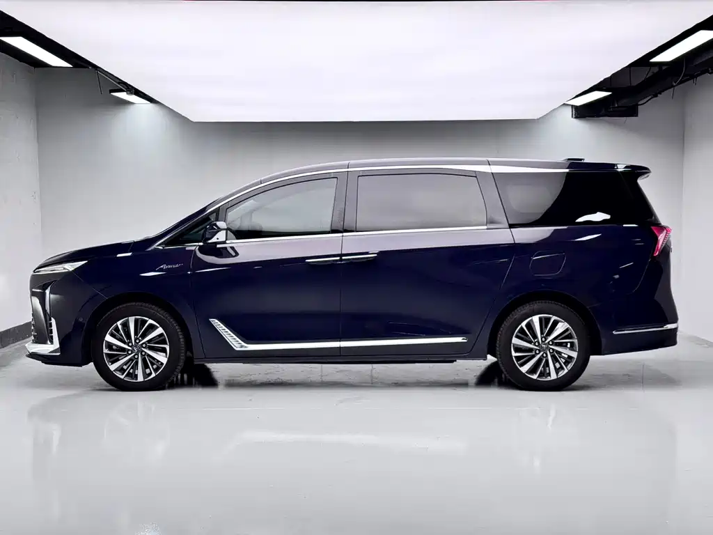 Buick GL8 Hybrid — миниатюра 19