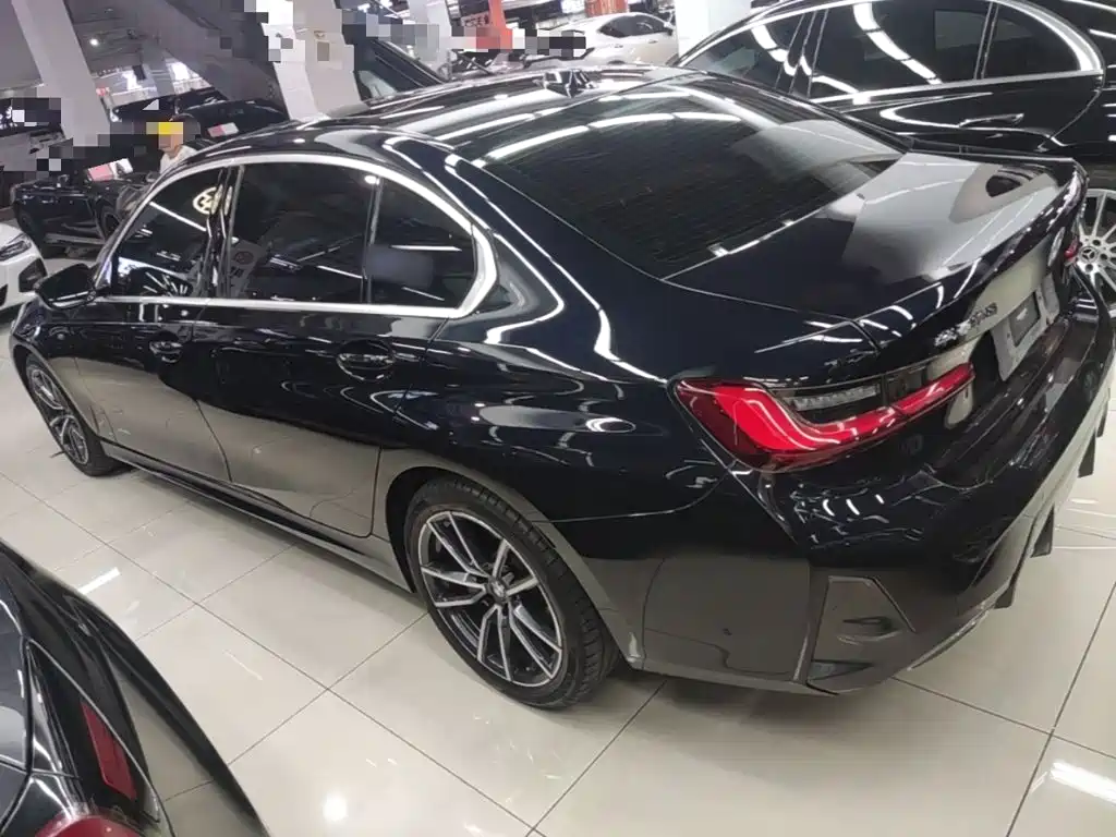 BMW 3 Series — миниатюра 5
