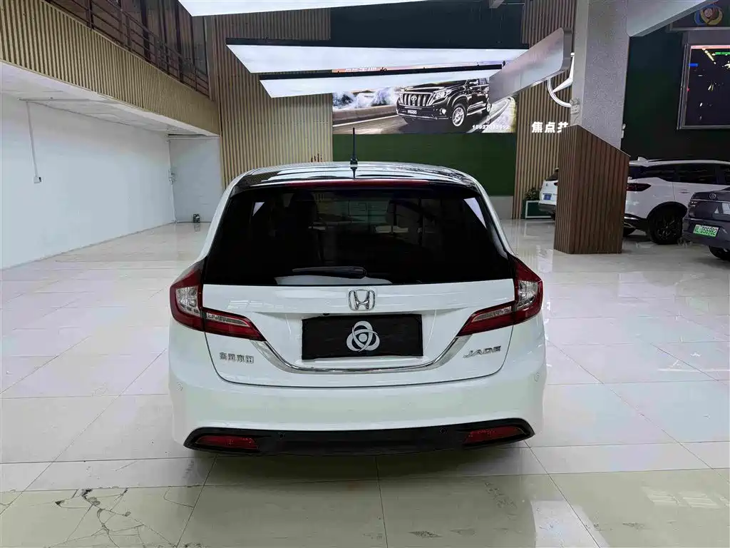 Honda Jade — миниатюра 8