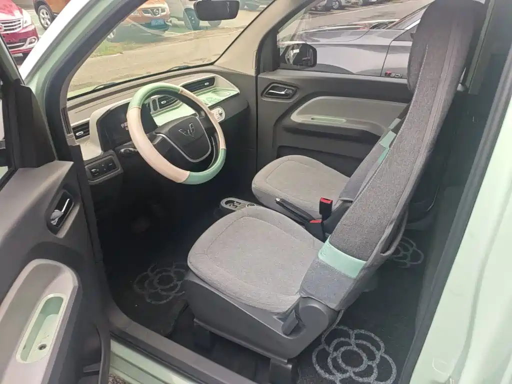 Wuling MINIEV — миниатюра 15