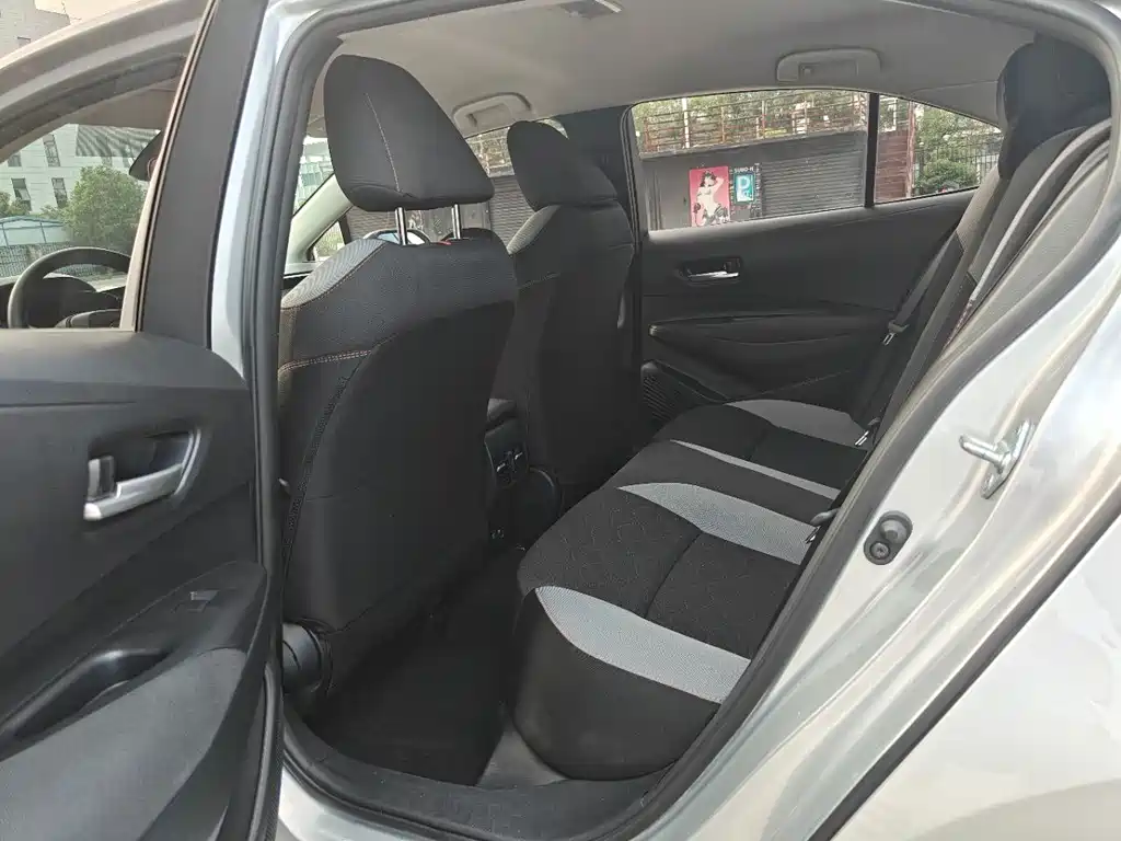 Toyota Corolla — миниатюра 11