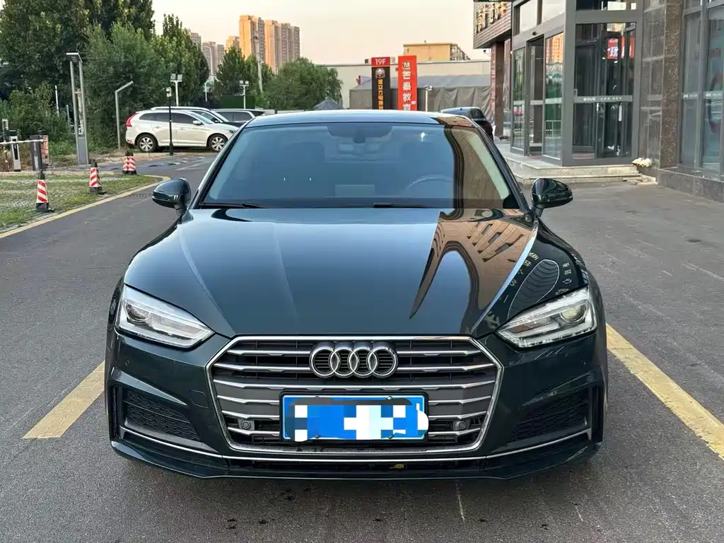 Audi A5 (Import) — миниатюра 2