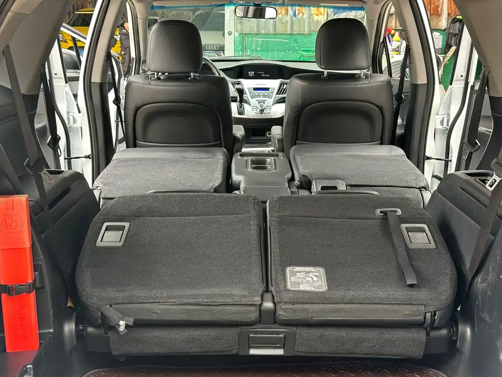 Honda Odyssey — миниатюра 17