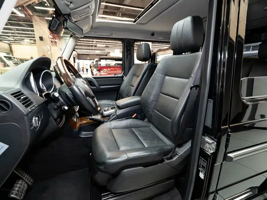 Mercedes-Benz G-Class — миниатюра 6