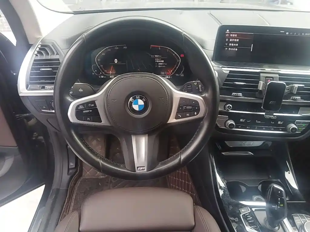 BMW X3 — миниатюра 11