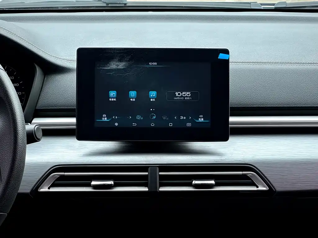 BYD Qin — миниатюра 15