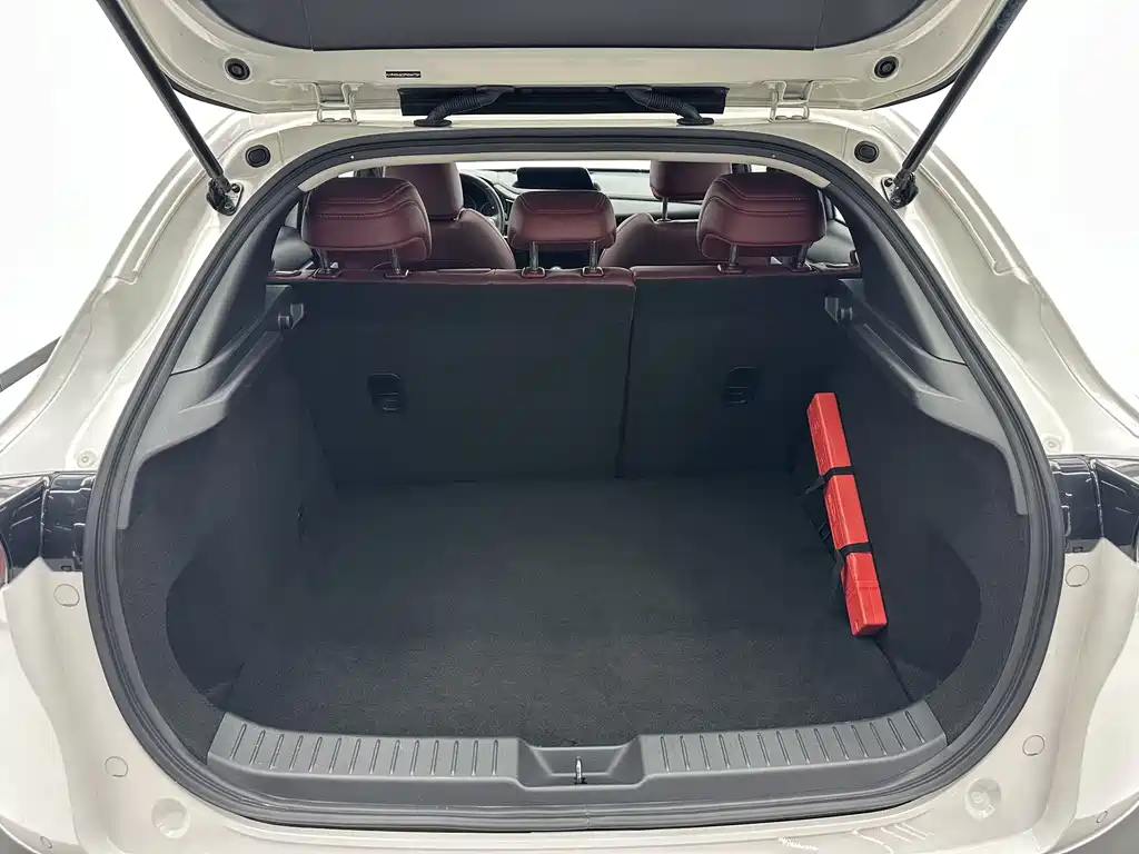 Mazda CX-30 — миниатюра 17