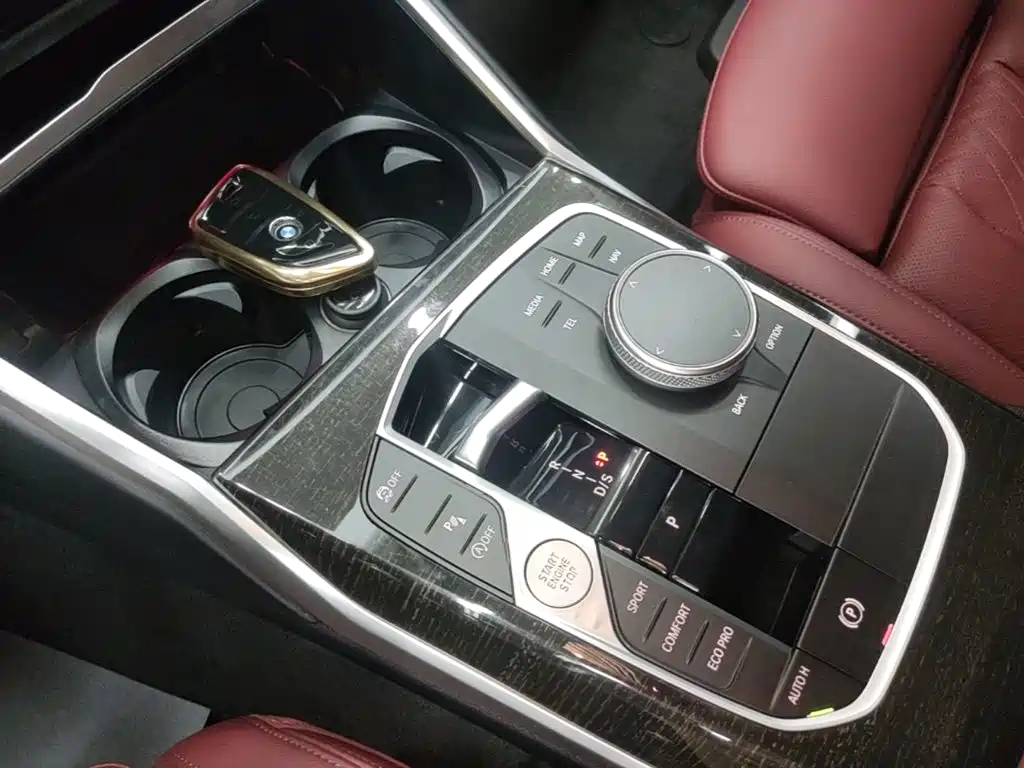 BMW 3 Series — миниатюра 14