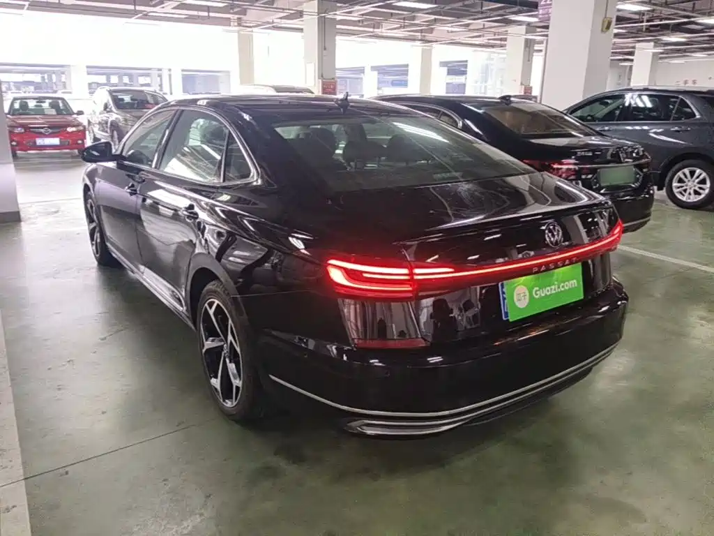 Volkswagen Passat — миниатюра 5