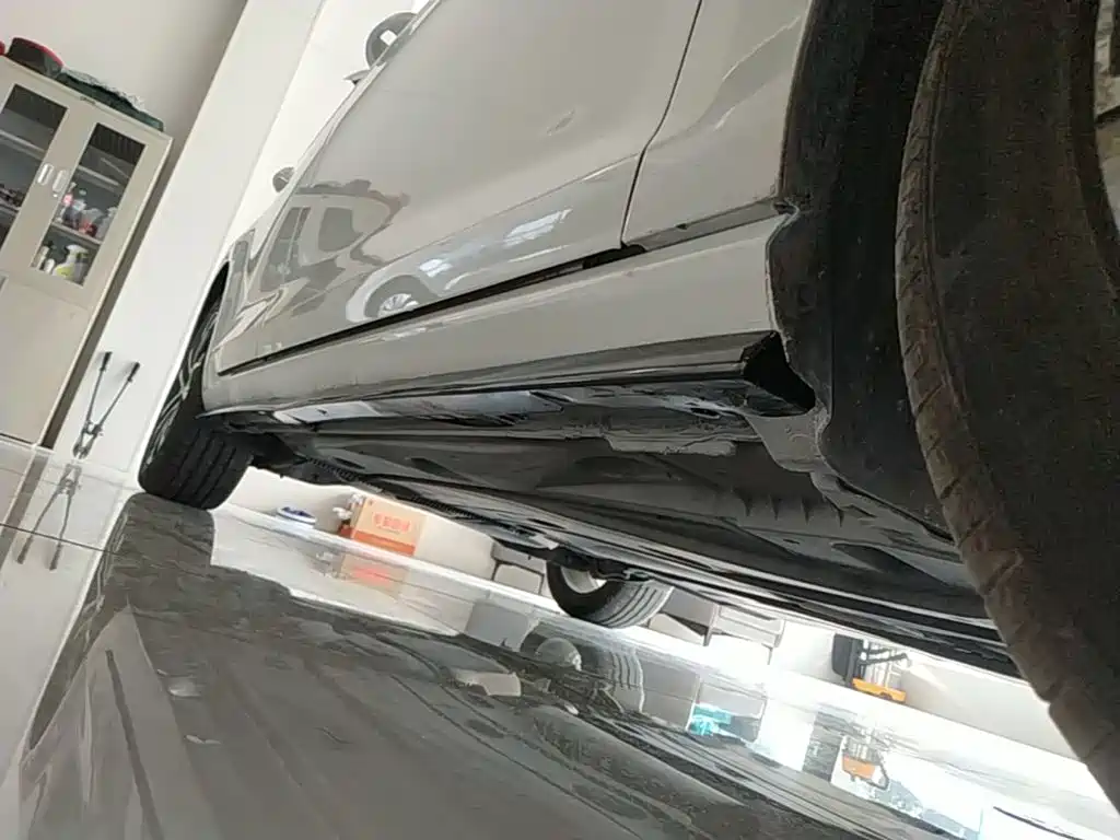 Volkswagen Golf — миниатюра 21