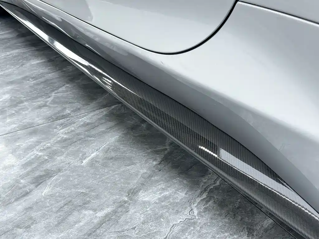 Aston Martin Vanquish — миниатюра 13