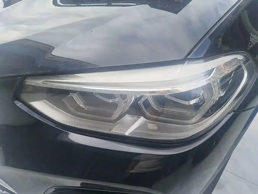 BMW X3 — миниатюра 24