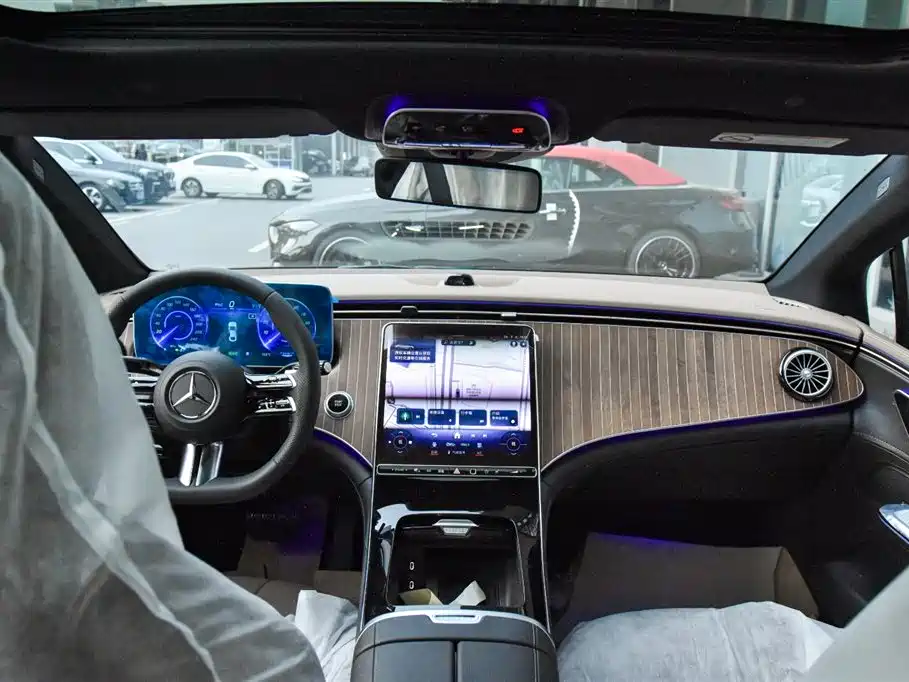 Mercedes-Benz EQE — миниатюра 8
