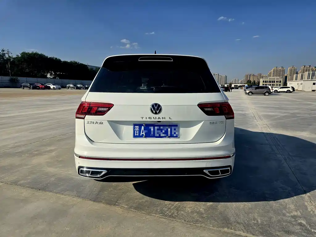 Volkswagen Tiguan L — миниатюра 4