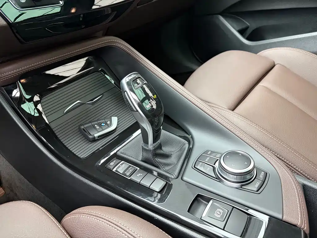 BMW X1 — миниатюра 13