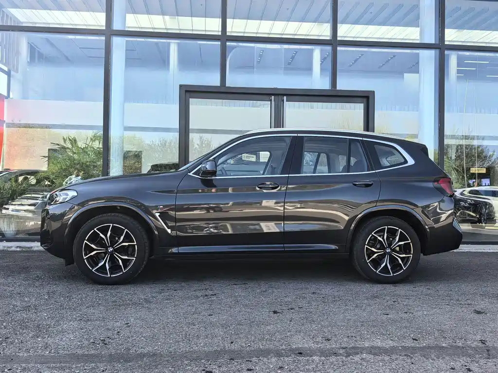 BMW X3 — миниатюра 3