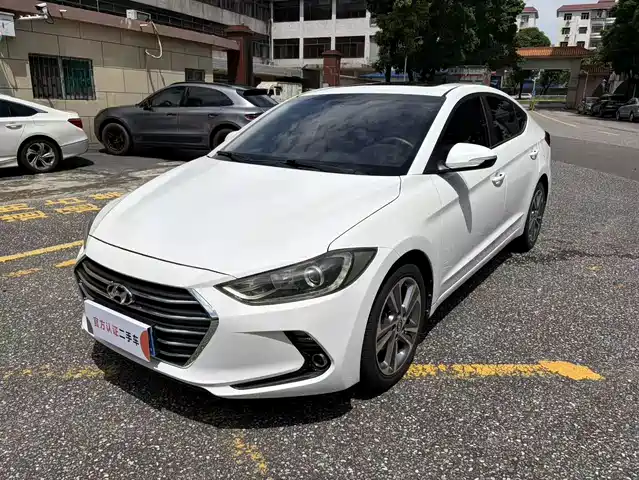 Hyundai Elantra Langdong